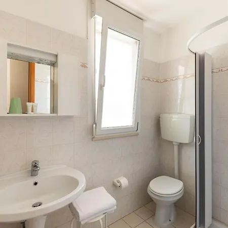 阿特兰提德露营酒店 假日公园