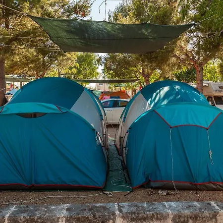 假日公园 阿特兰提德露营酒店