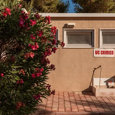 假日公园 阿特兰提德露营酒店 3*