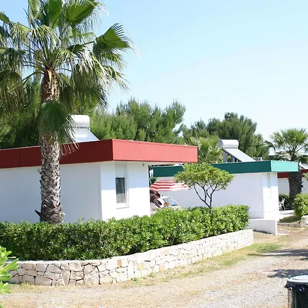 阿特兰提德露营酒店 3* 莫诺波利