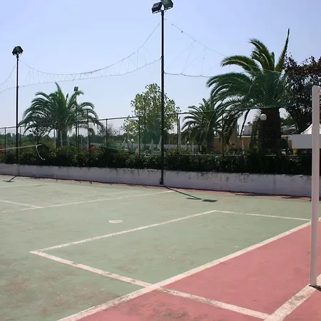 阿特兰提德露营酒店 假日公园