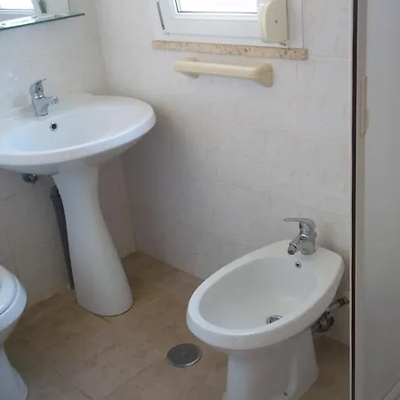 阿特兰提德露营酒店