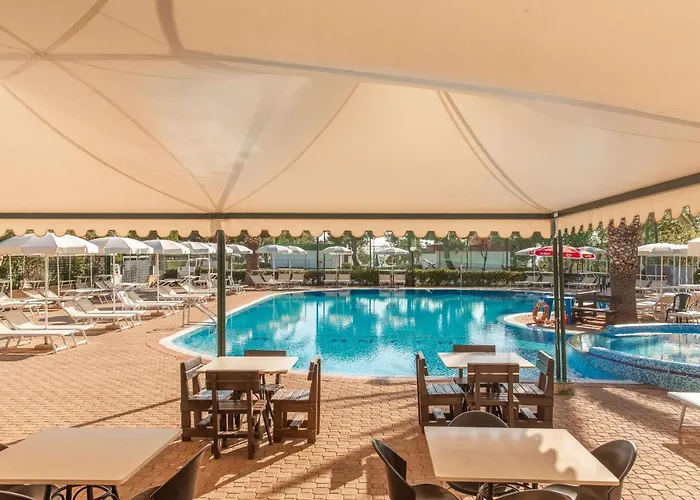 Village de vacances Camping Atlantide 3*