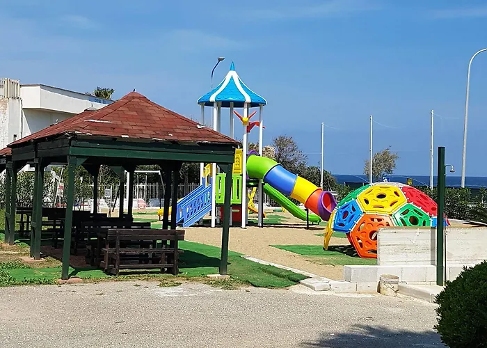 Village de vacances Camping Atlantide 3*